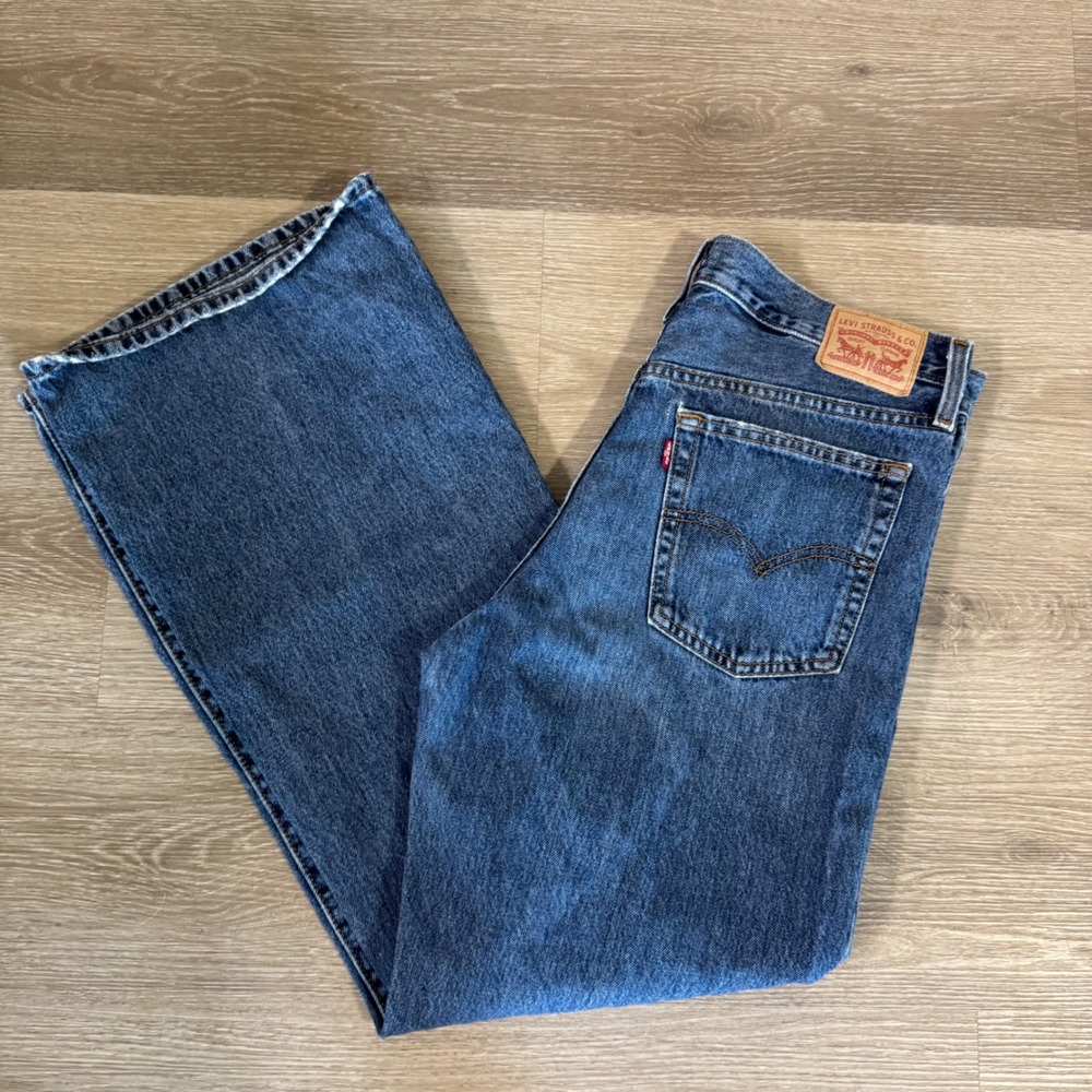 Levi's 94 Baggy Bootcut Jeans Women 30 Blue Distressed Denim A8716-0004